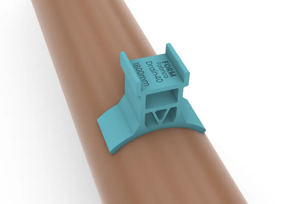 Sit it on the pipe